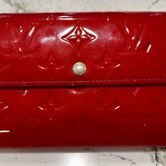 Louis Vuitton Glossy Red Embossed Wallet - Picture 1 of 9
